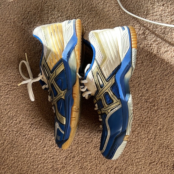 ASICS Court Shoes - Picture 4 of 4